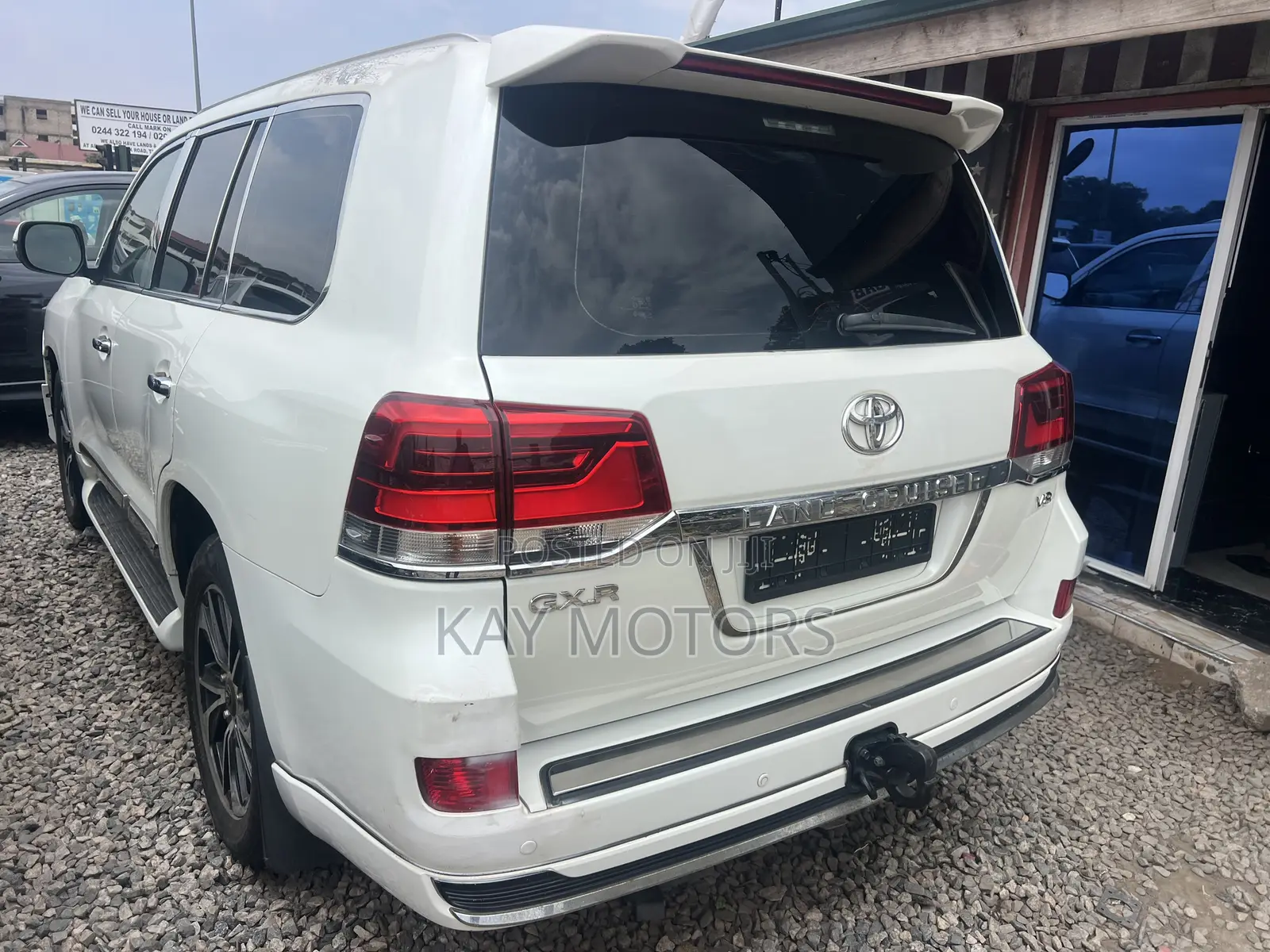 Toyota Land Cruiser 5.7 V8 2013 White