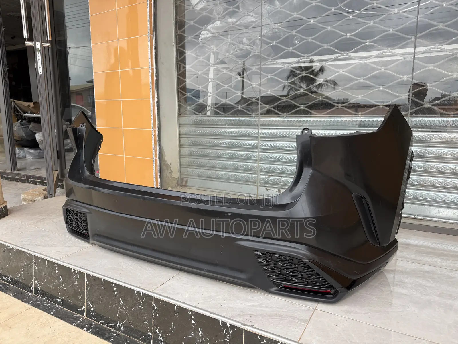 Rx 350-450-500 Rear Bumper Complete