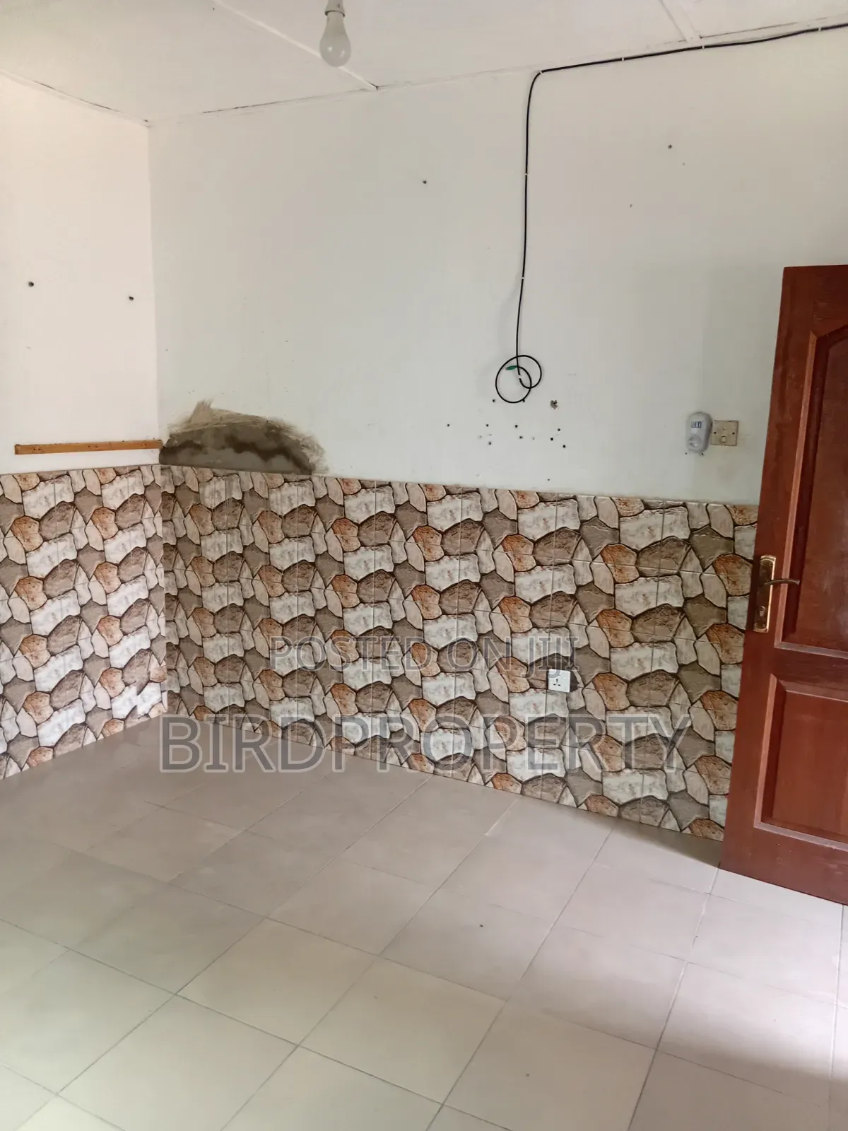 1bdrm Apartment in Bird-Group, Bawaleshie for rent