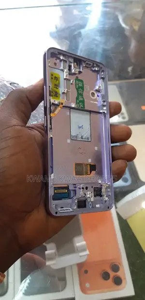 Galaxy S22 Screen