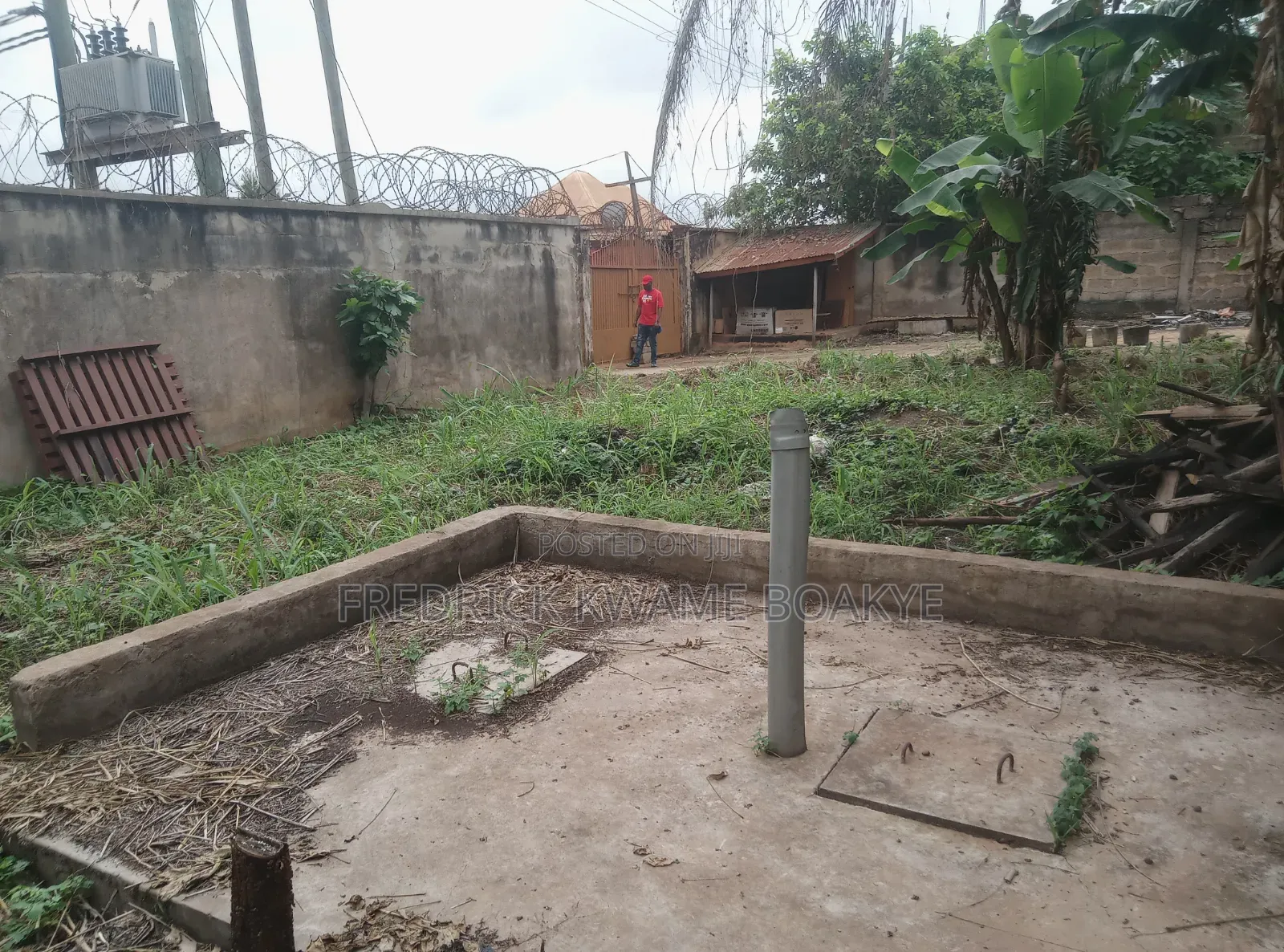6bdrm House in Brother K Estate, Kumasi Metropolitan for sale