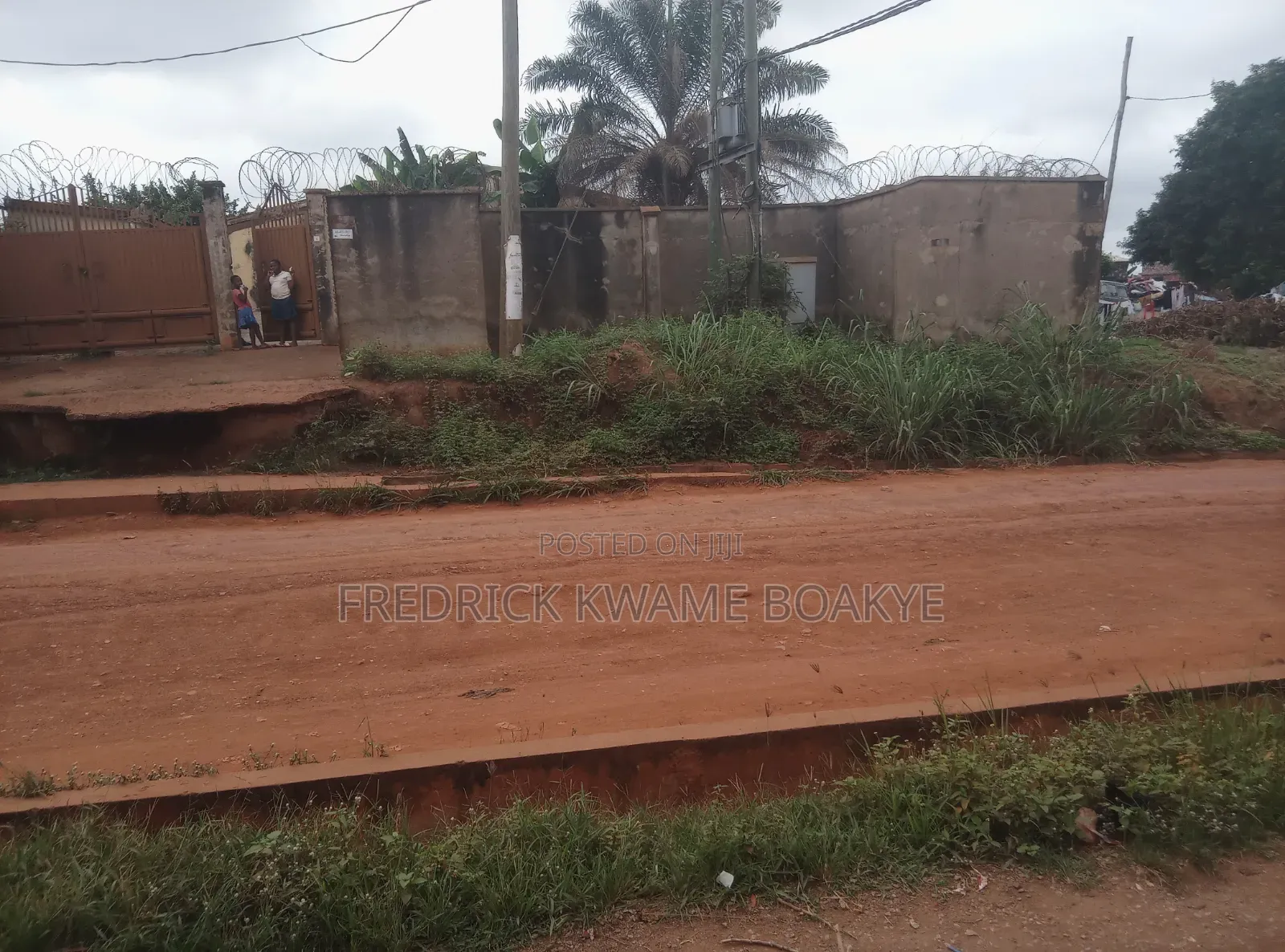 6bdrm House in Brother K Estate, Kumasi Metropolitan for sale