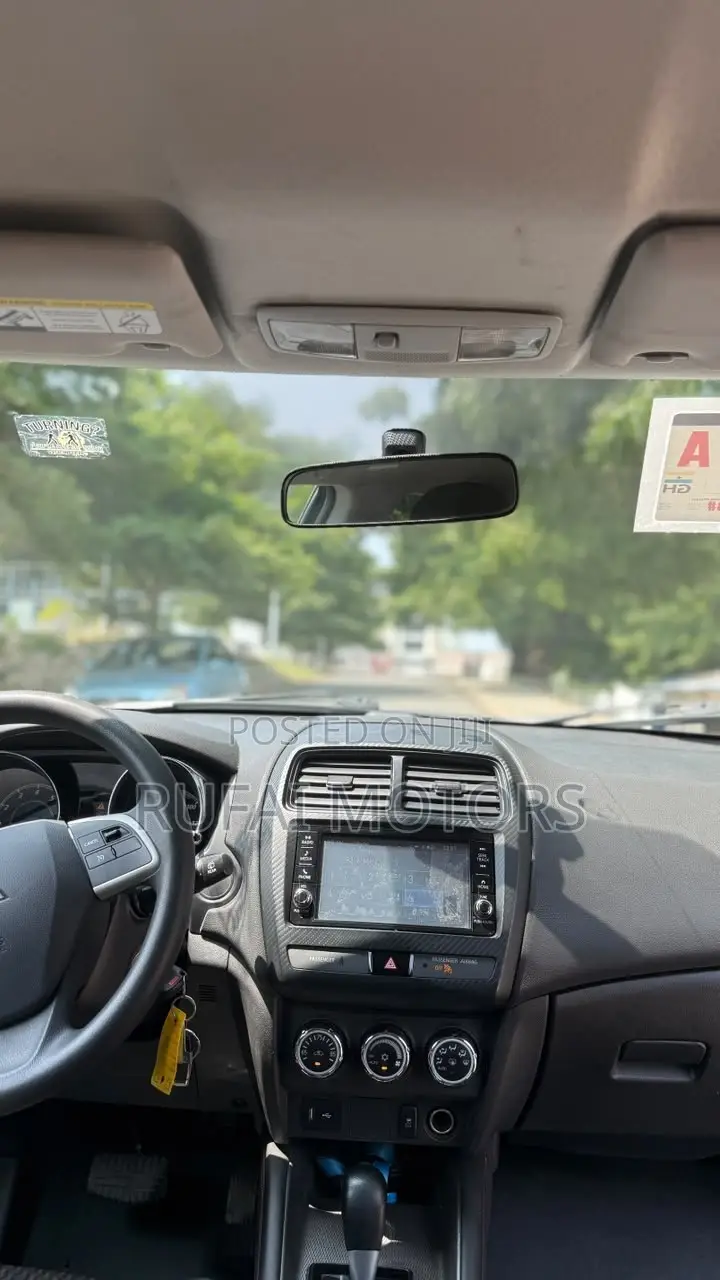 Mitsubishi Outlander Sport SE 2.4 2018 Black