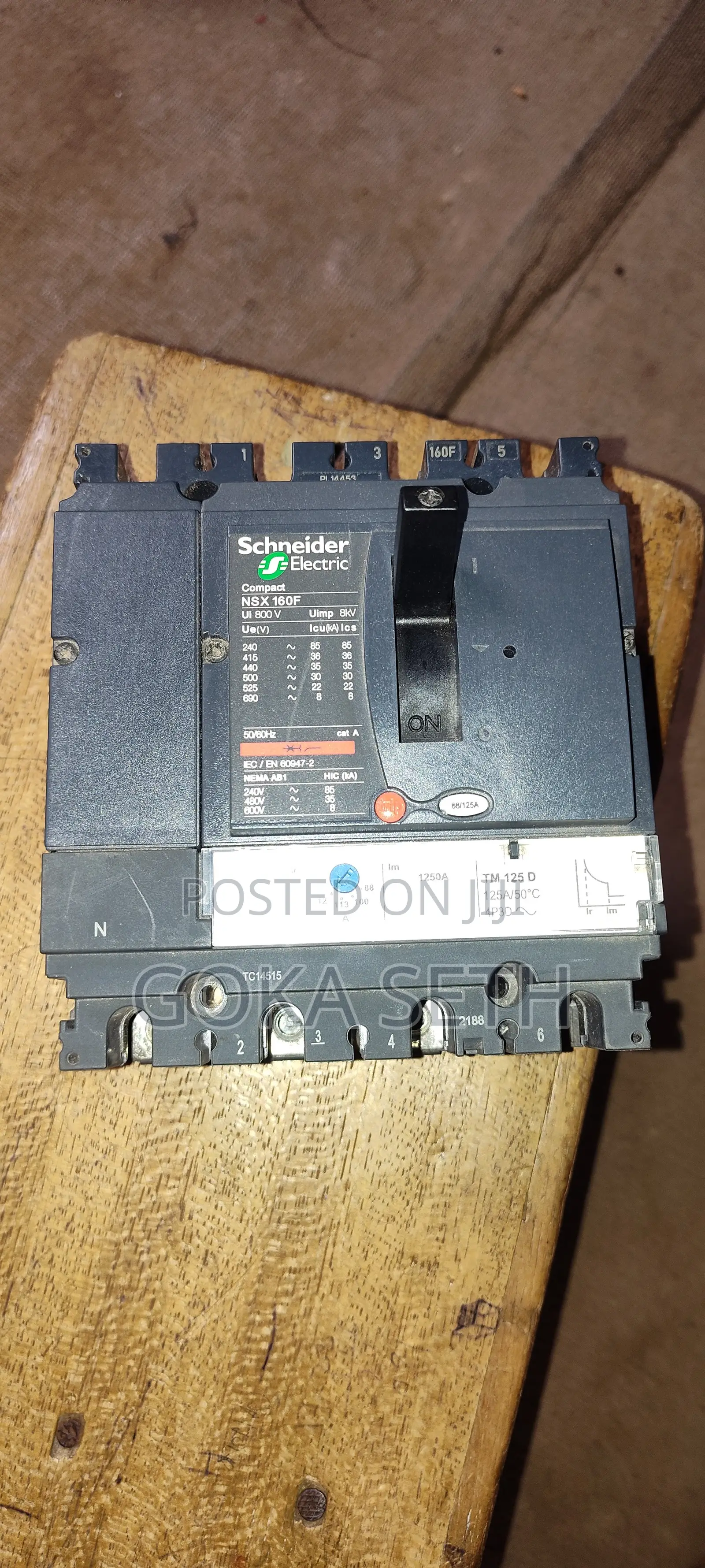 Schneider Electric Circuit Breaker