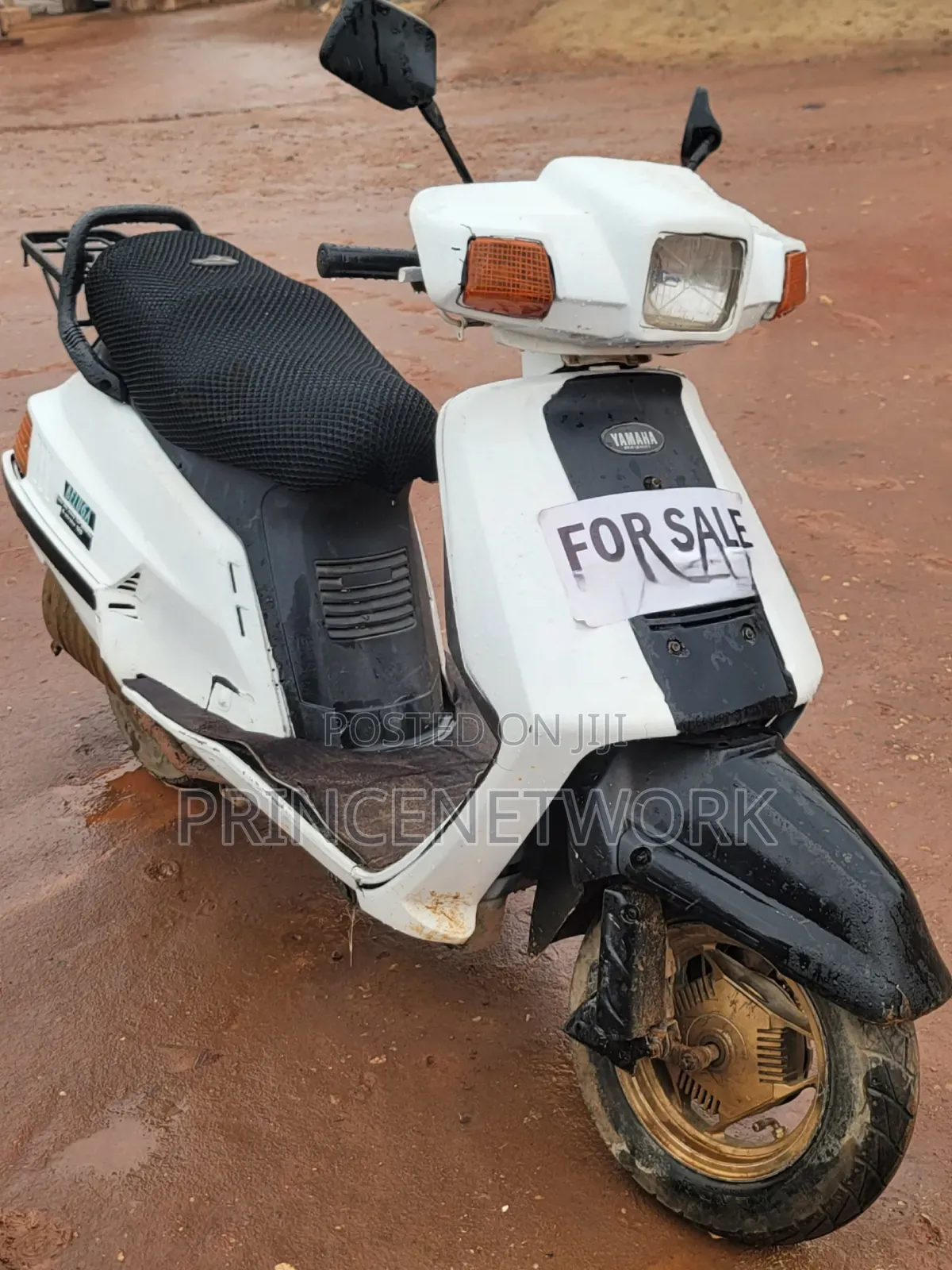 Yamaha 2015 White