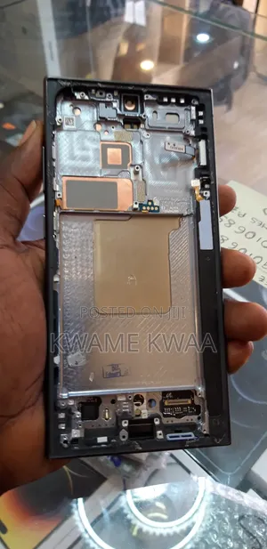 Galaxy  S24 Ultra Screen