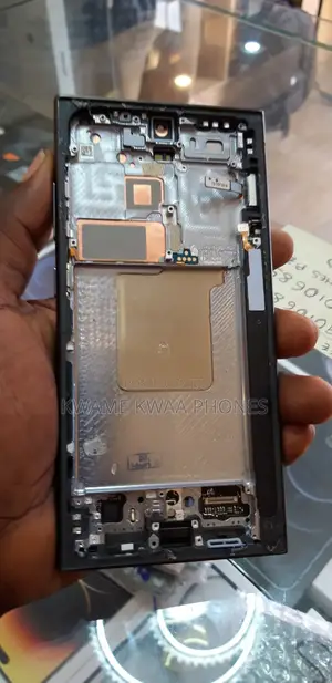 Galaxy  S24 Ultra Screen