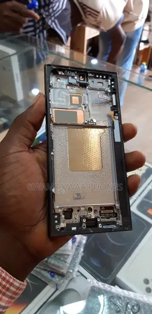 Galaxy  S24 Ultra Screen