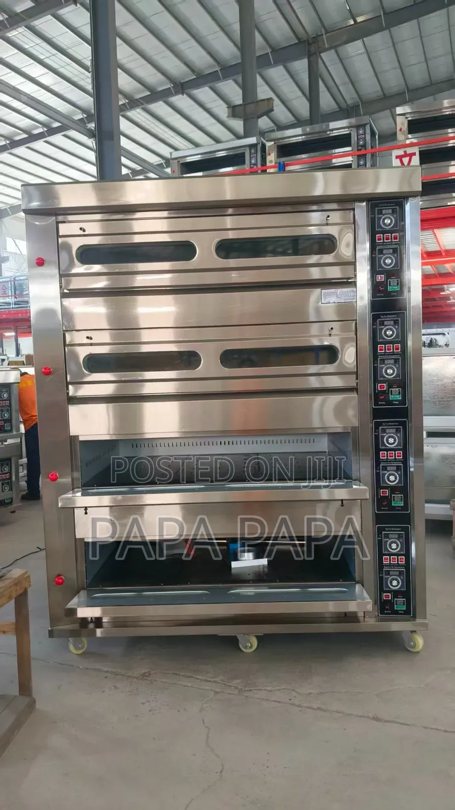 4 Deck 16 Tray Oven 1bag(50kg), Very Big