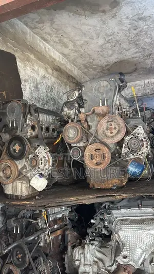 Hyundai Elantra 2008 1.8L or 2.0L Complete Engine