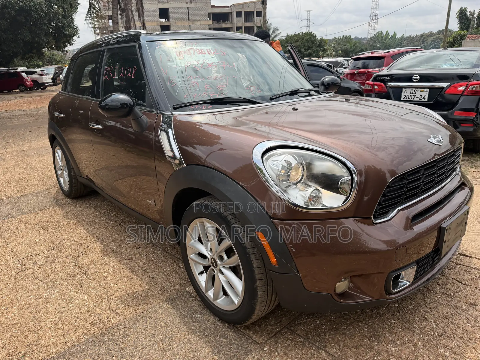 Mini Cooper Clubman Classic 2013 Brown