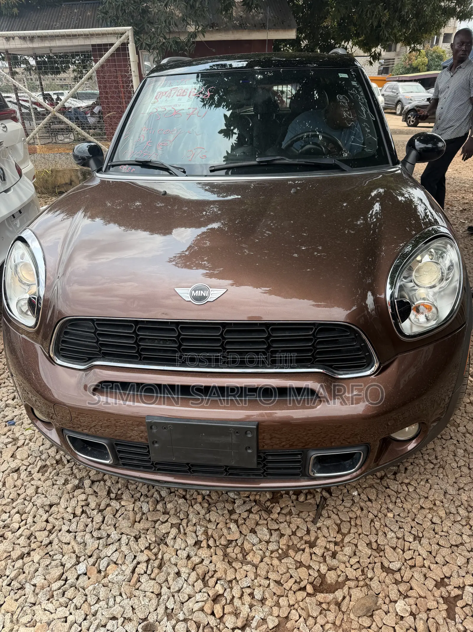 Mini Cooper Clubman Classic 2013 Brown