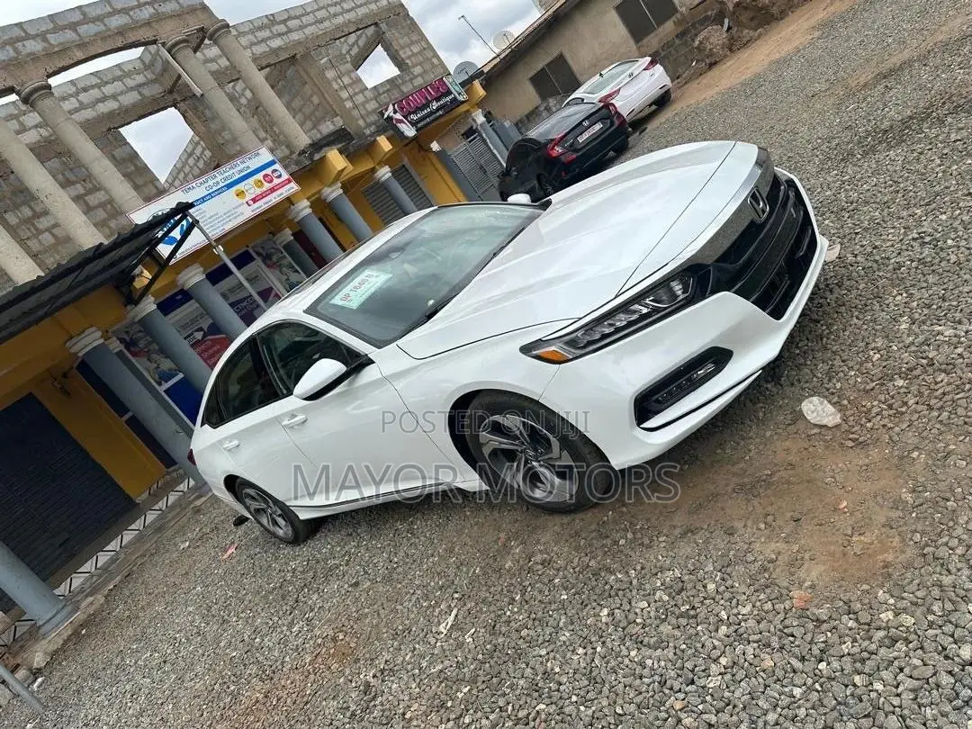 Honda Accord Sport 2.0T 2020 White