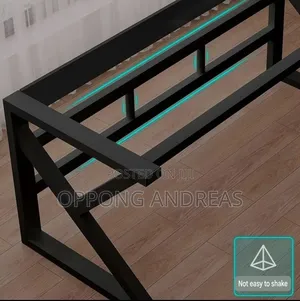 Gaming Table – Ergonomic Gaming Desk With Carbon Fiber Finish