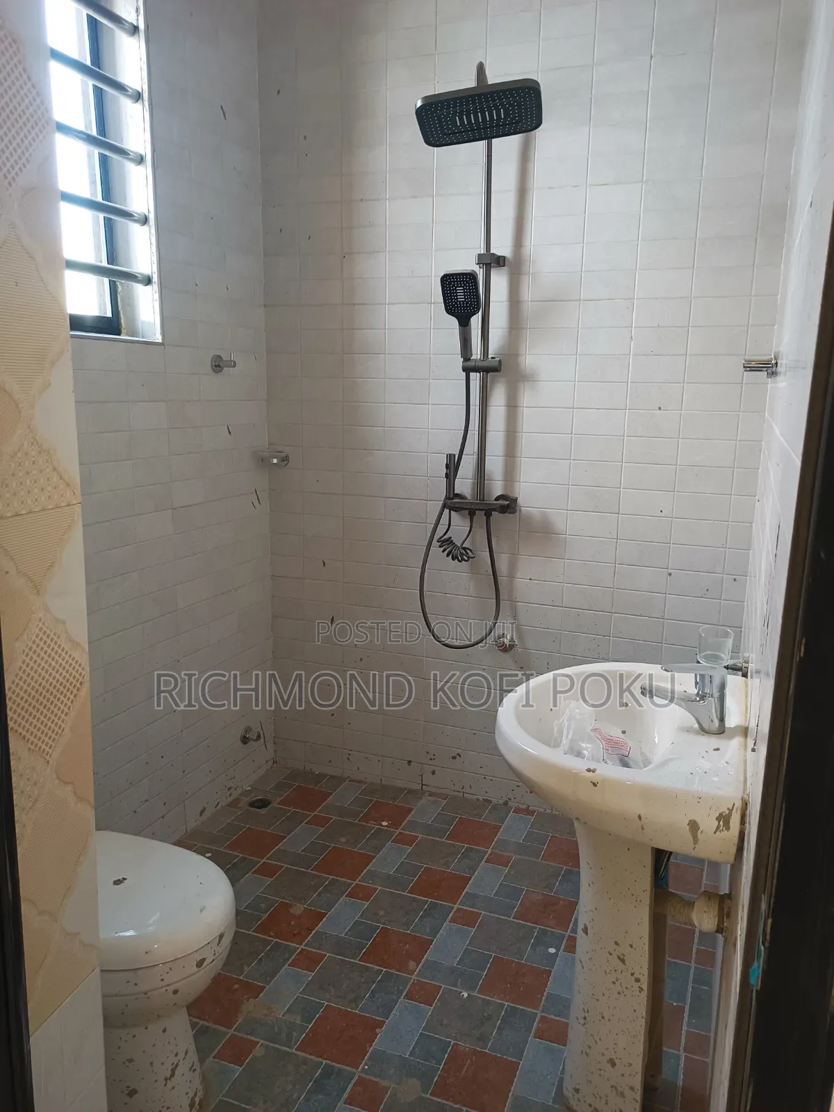3bdrm Apartment in Kofis Realty, Baatsona Total for rent