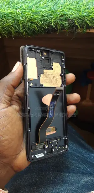 Galaxy S20+ Screen