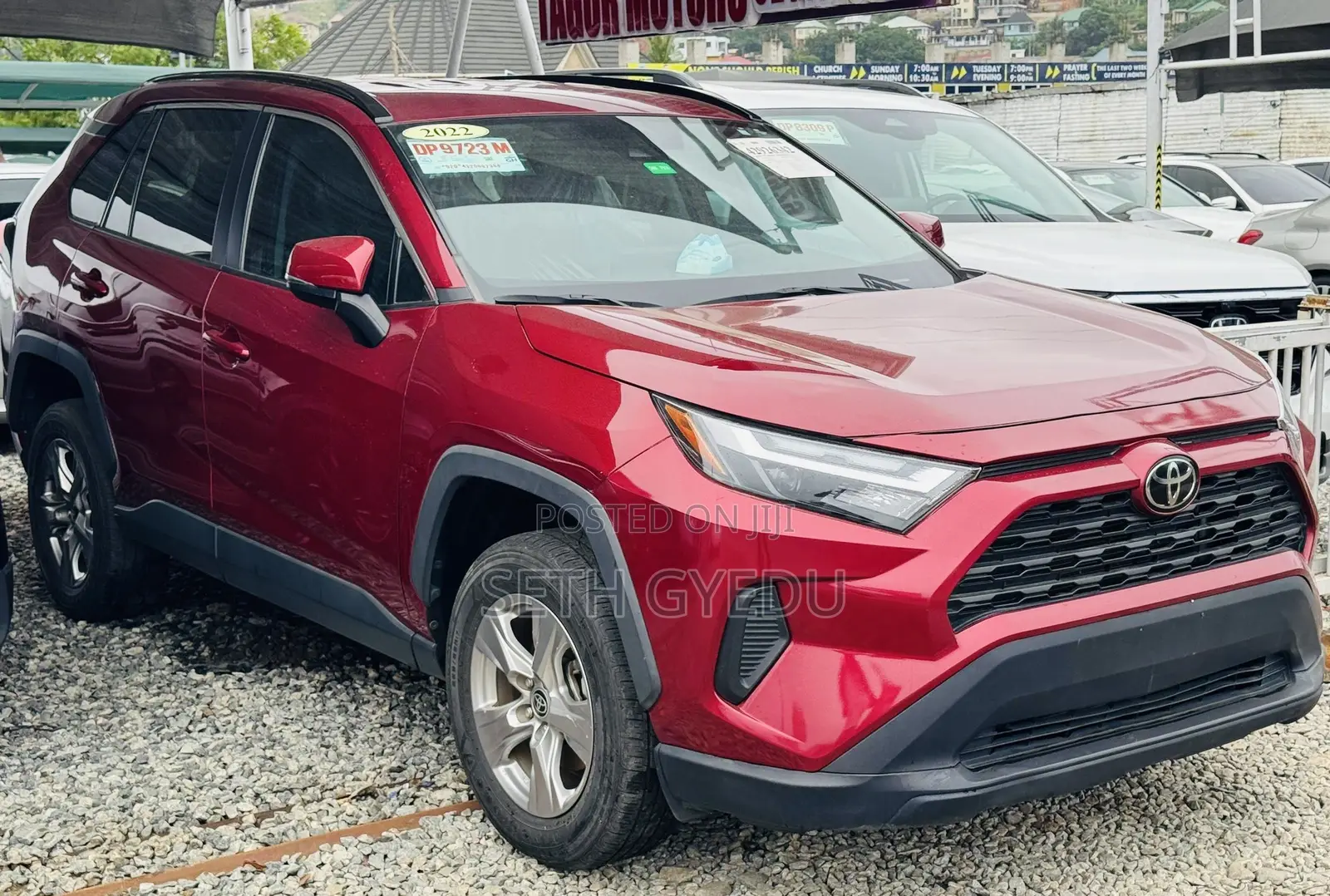 Toyota RAV4 2022 Red