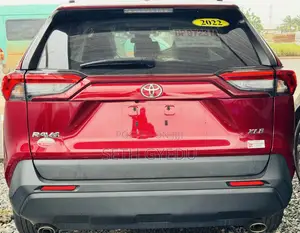 Toyota RAV4 2022 Red