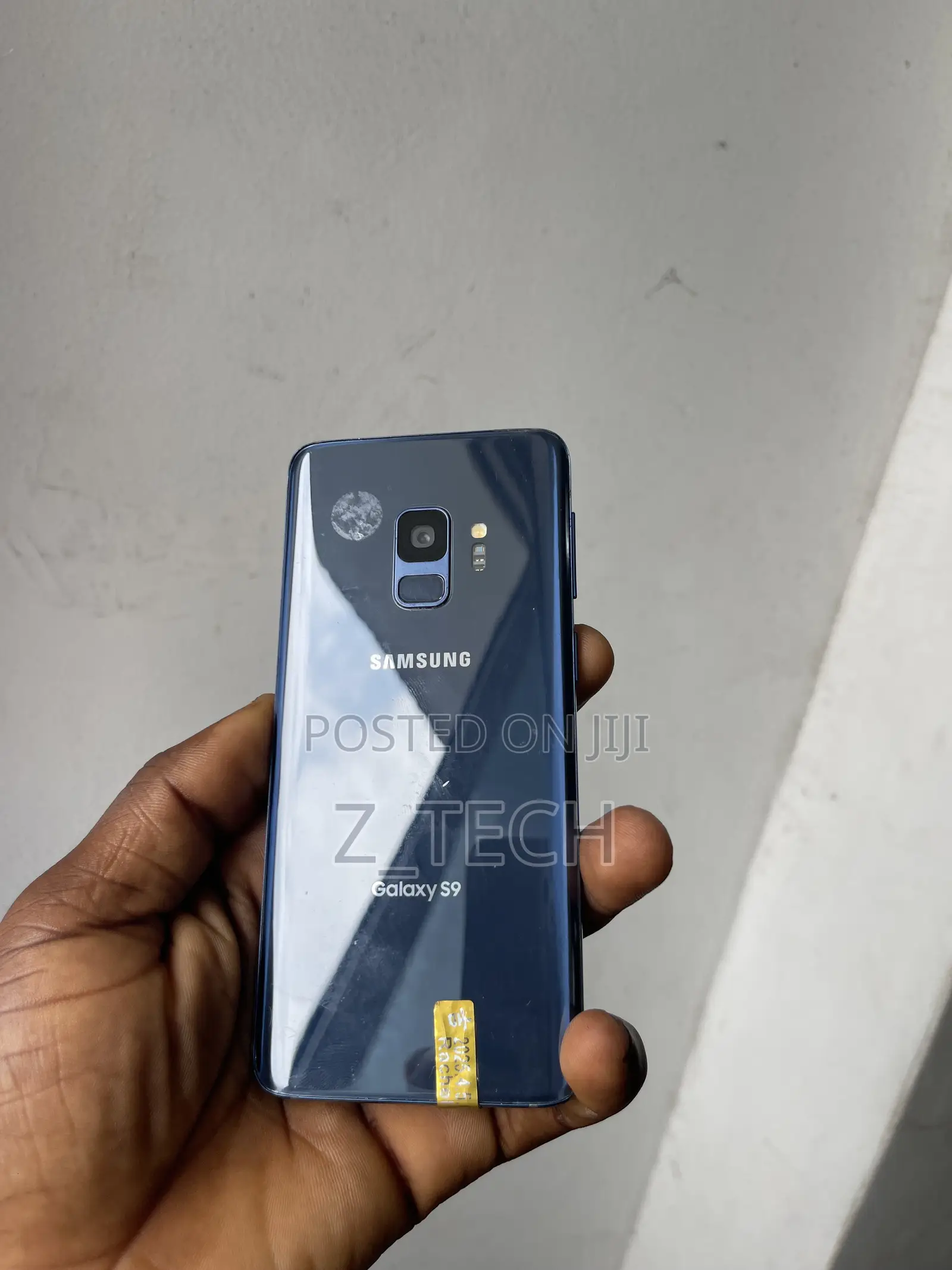 New Samsung Galaxy S9 64 GB Blue