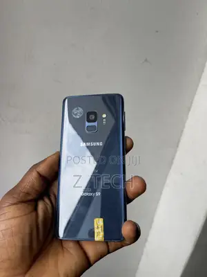 New Samsung Galaxy S9 64 GB Blue