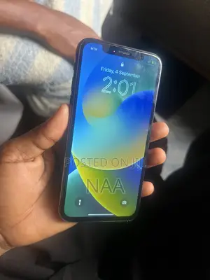 Apple iPhone X 64 GB Black