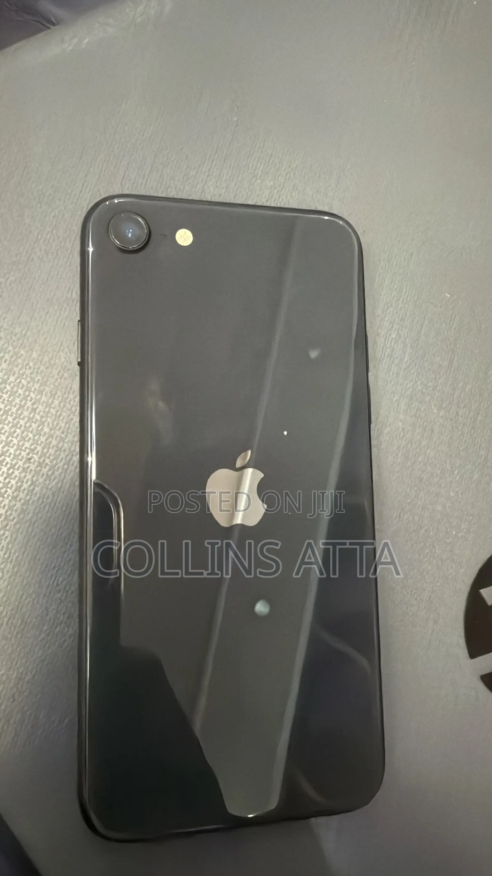 Apple iPhone SE (2022) 64 GB Black