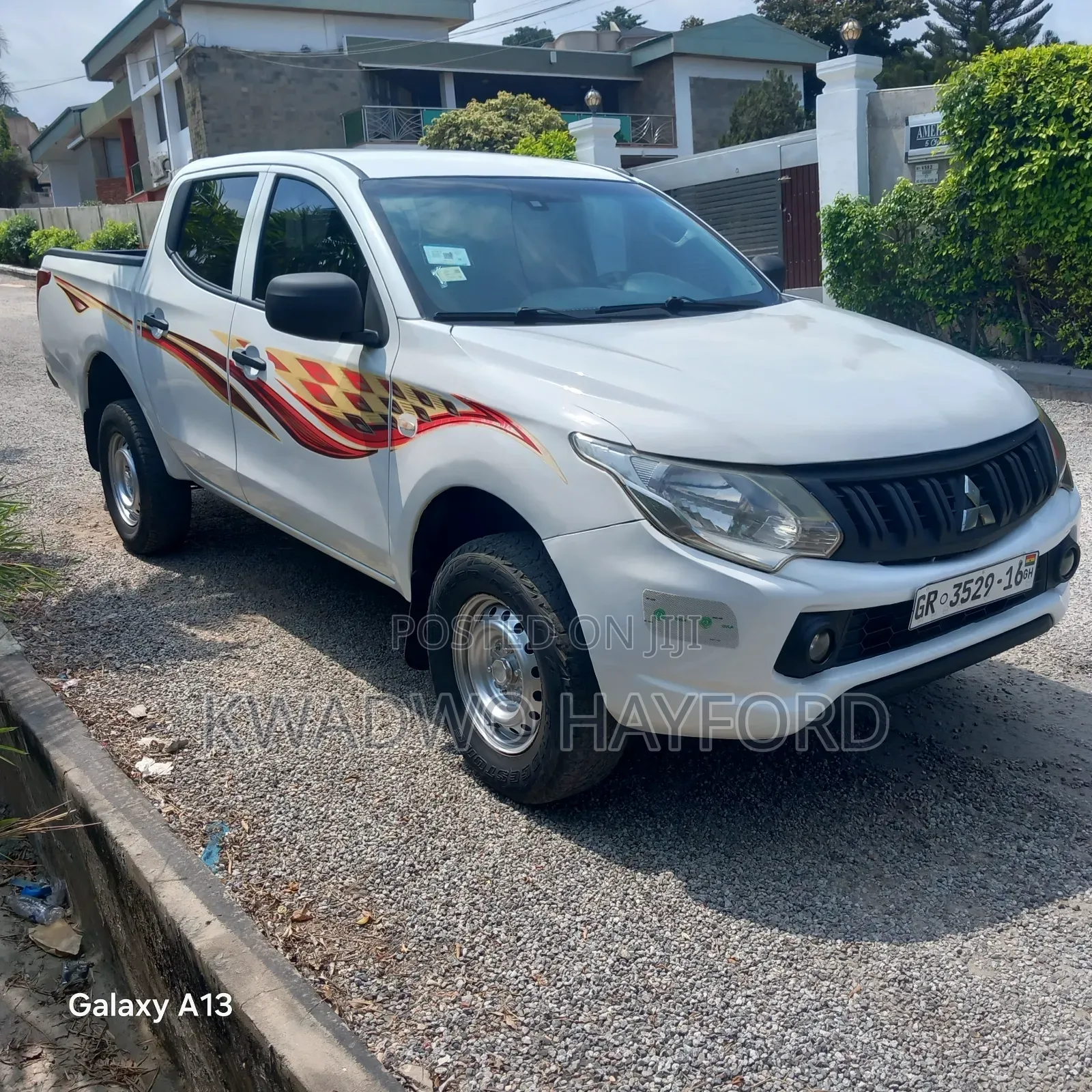 Mitsubishi L200 2015 White