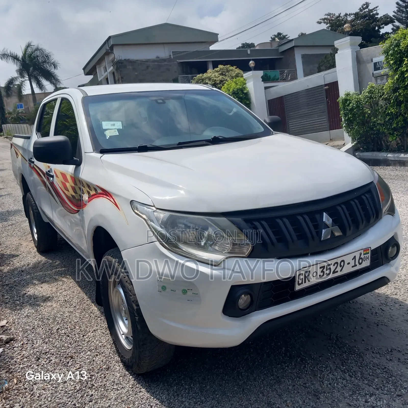 Mitsubishi L200 2015 White