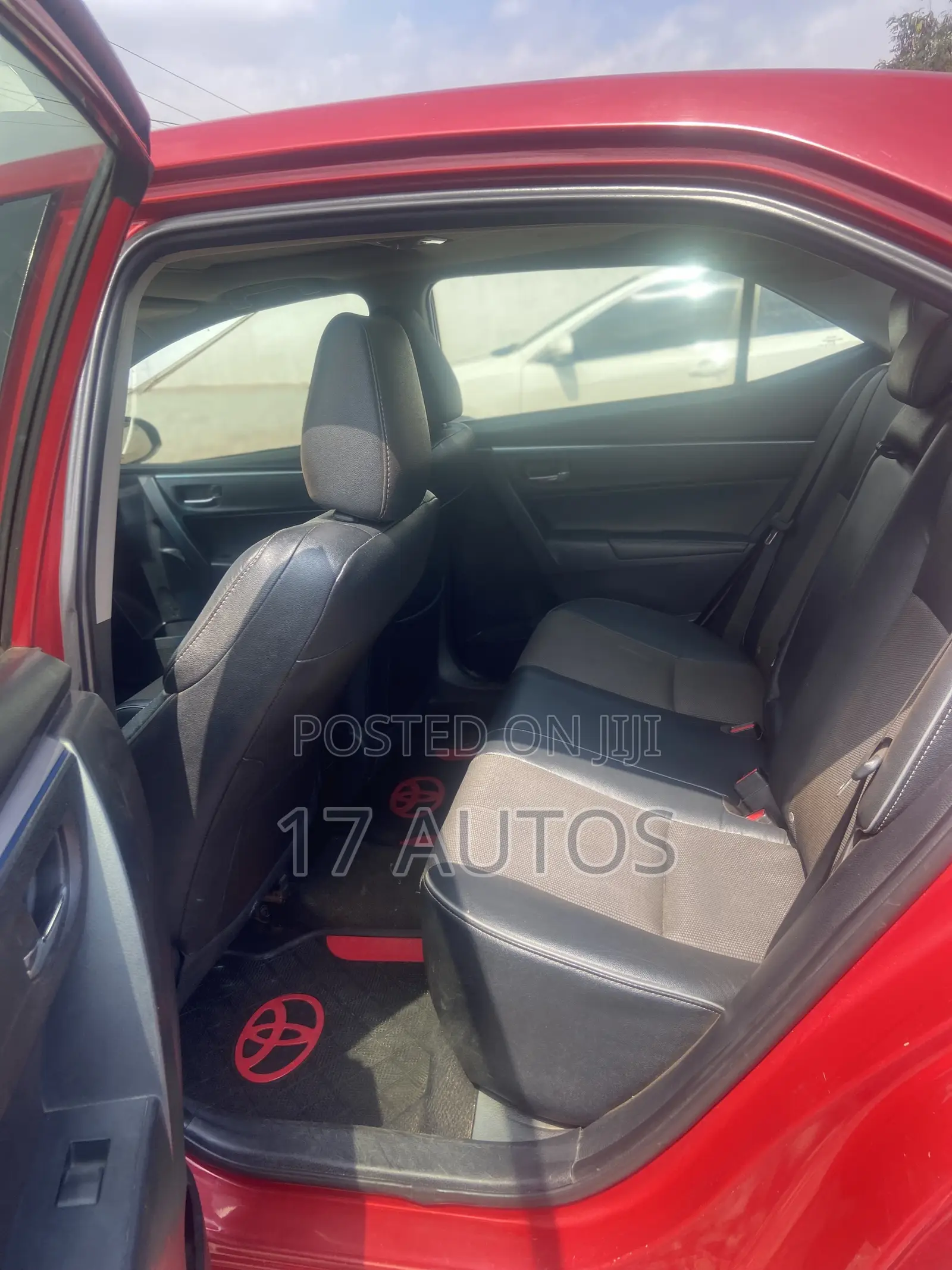 Toyota Corolla L 4dr Sedan (1.8L 4cyl 4A) 2015 Red