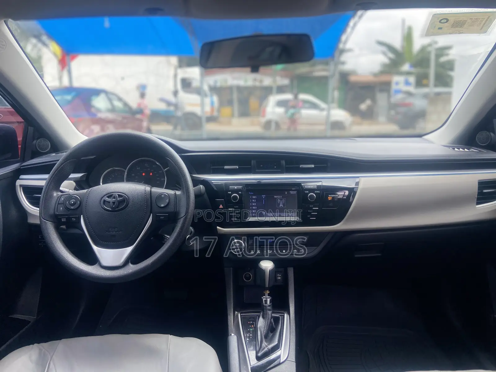 Toyota Corolla LE 4dr Sedan (1.8L 4cyl CVT) 2016 Black
