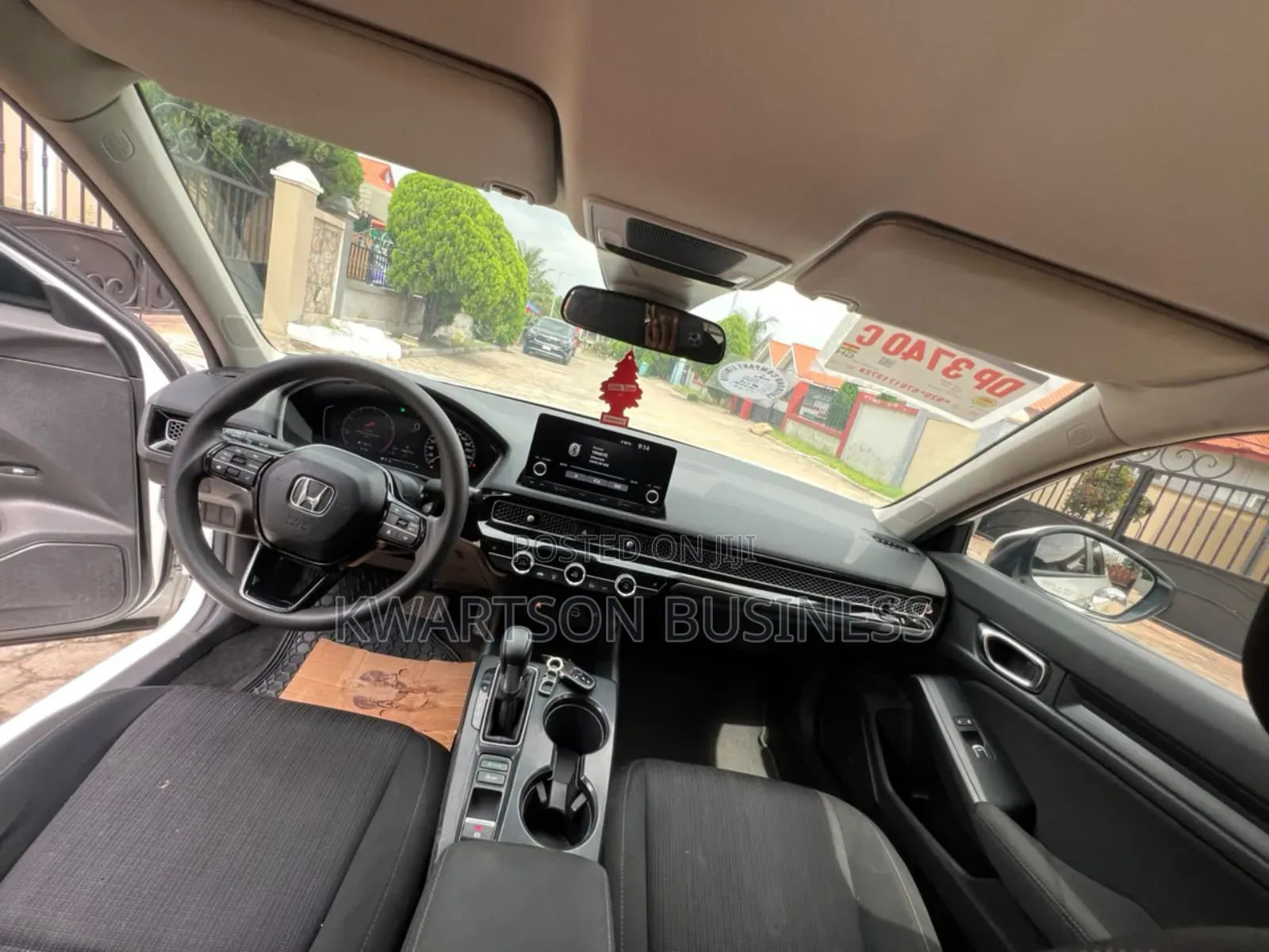Honda Civic 2024 White