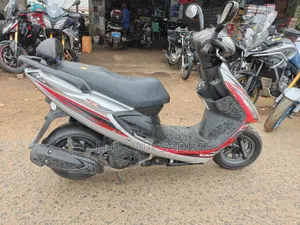Suzuki Bike 2014 Silver
