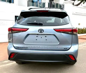 Toyota Highlander XLE FWD 2023 Blue