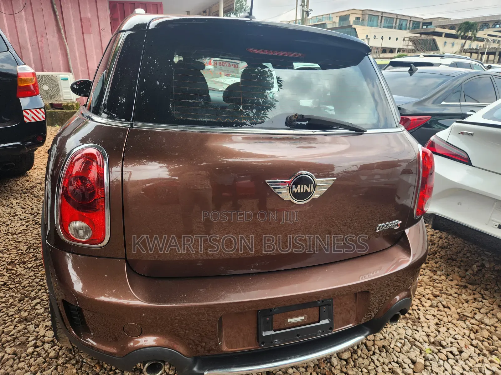 Mini Cooper 2016 Brown