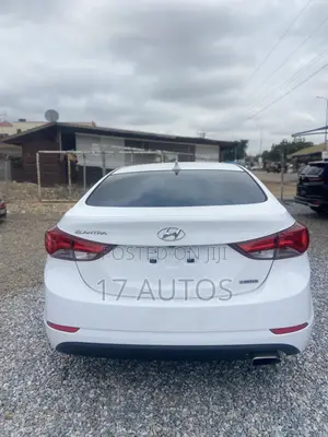 Hyundai Elantra Limited 4dr Sedan (1.8L 4cyl 6A) 2014 White
