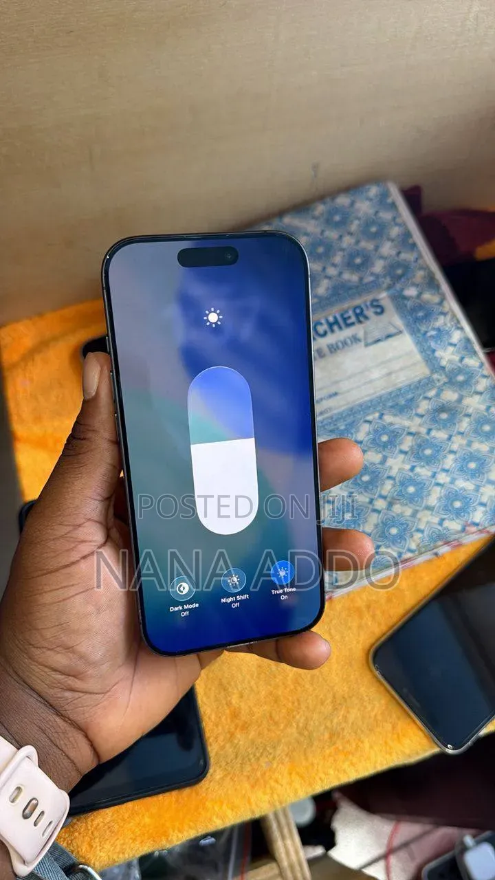 Apple iPhone 16 128 GB Blue