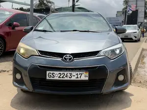 Toyota Corolla S 4dr Sedan (1.8L 4cyl CVT) 2015 Gray