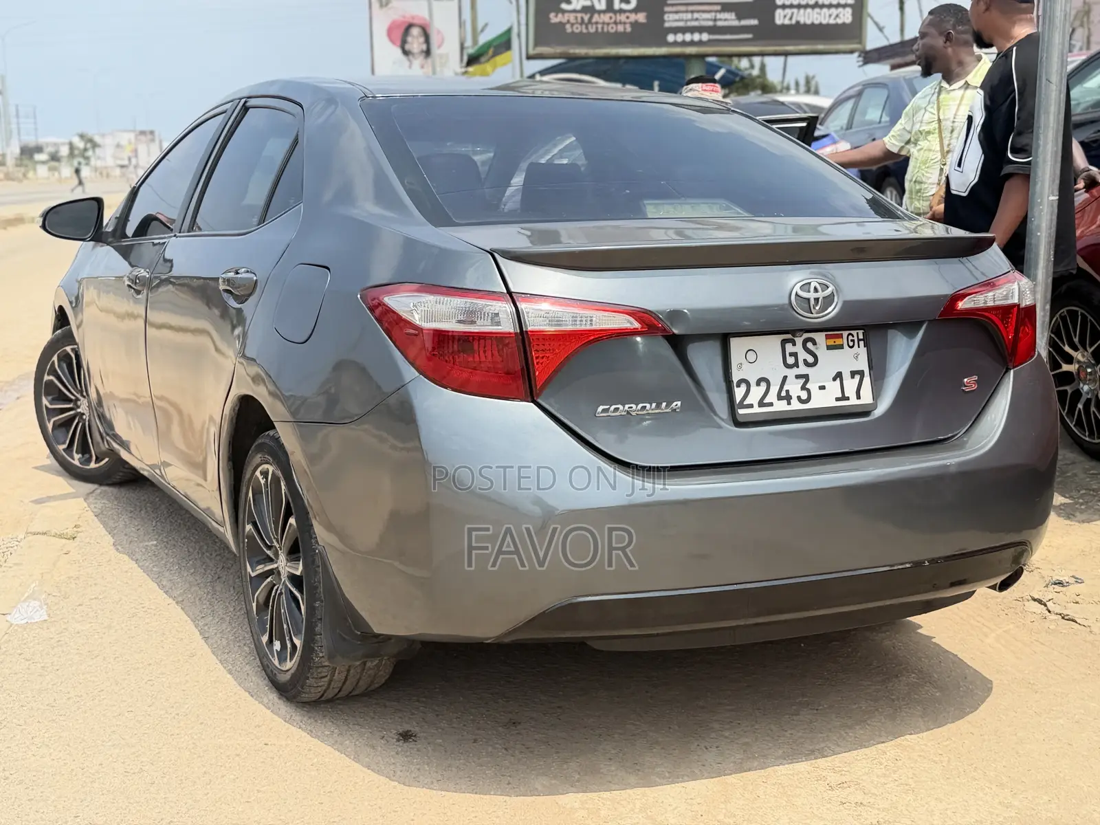 Toyota Corolla S 4dr Sedan (1.8L 4cyl CVT) 2015 Gray