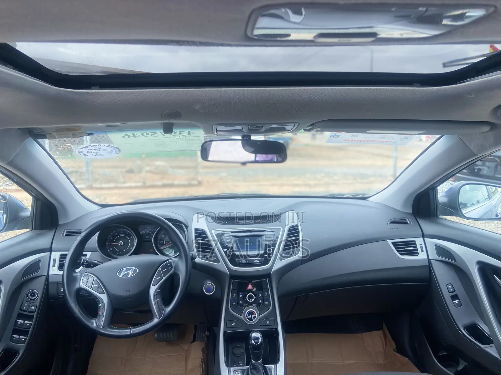 Hyundai Elantra Limited 4dr Sedan (1.8L 4cyl 6A) 2014 Blue