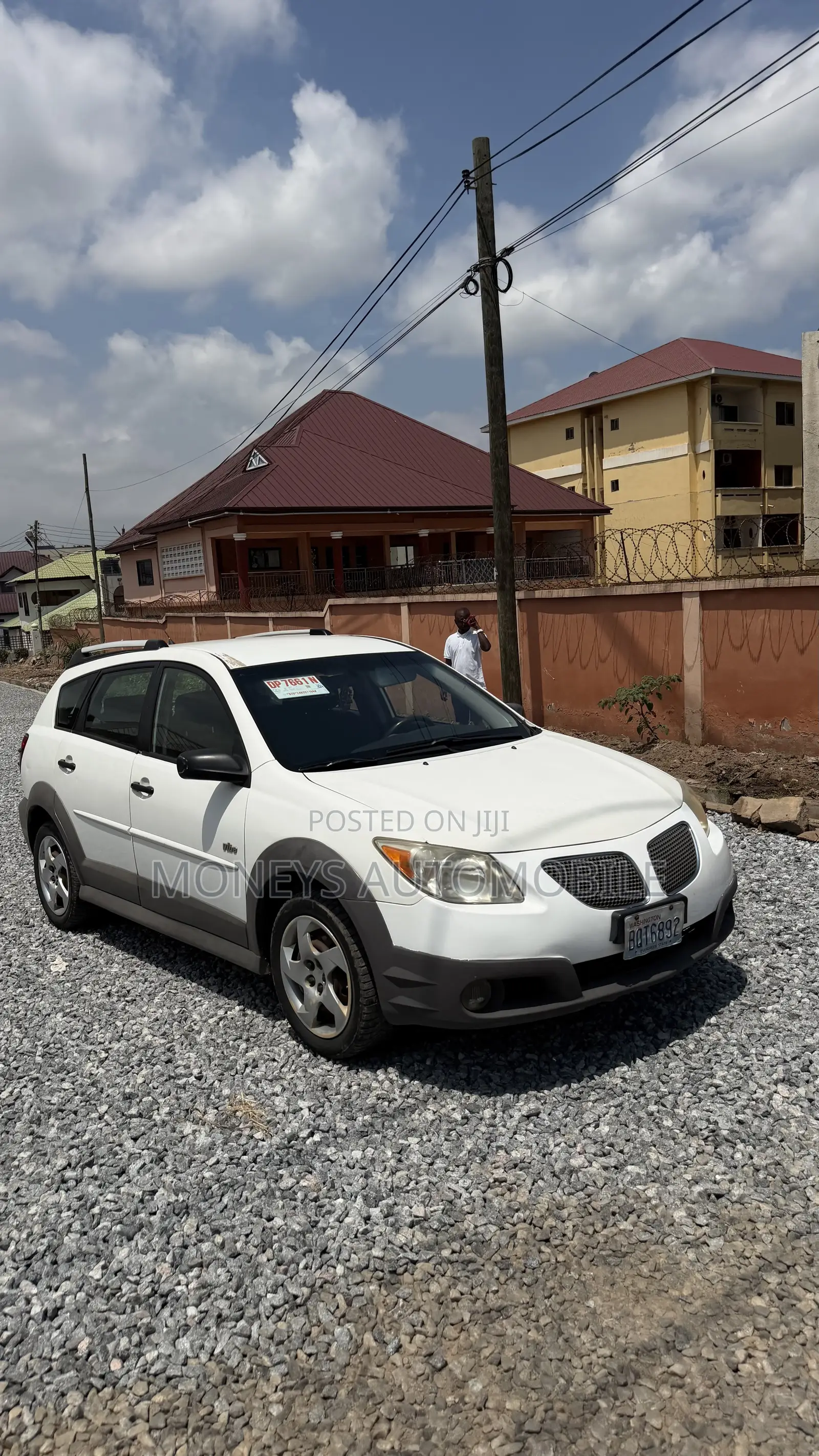 Pontiac Vibe 2007 White