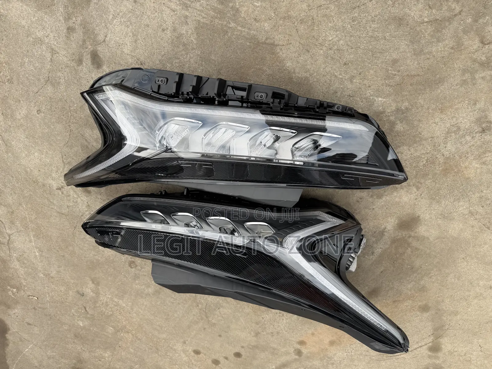 Kia K,2023,2024, LED Headlights Available