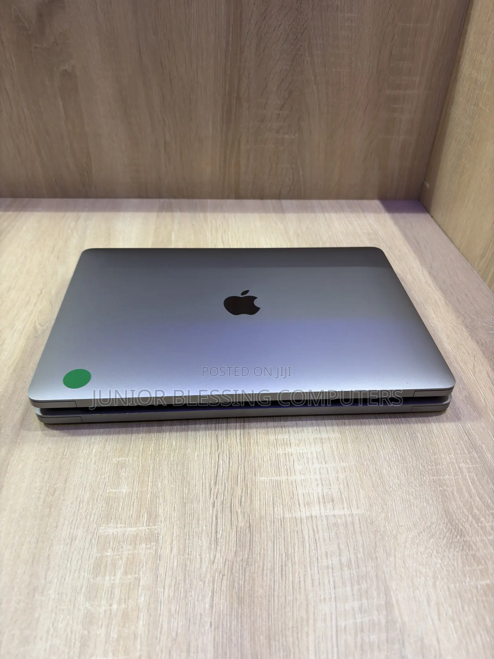 Laptop Apple MacBook Pro 2017 16GB Intel Core i7 SSD 256GB