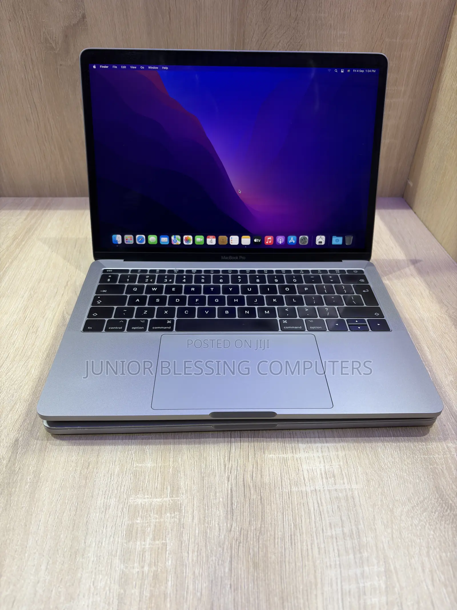 Laptop Apple MacBook Pro 2017 16GB Intel Core i7 SSD 256GB