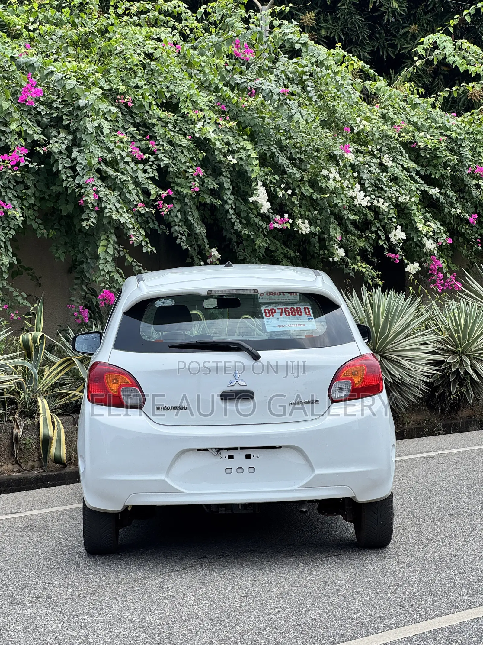 Mitsubishi Mirage DE 4dr Hatchback (1.2L 3cyl CVT) 2015 White