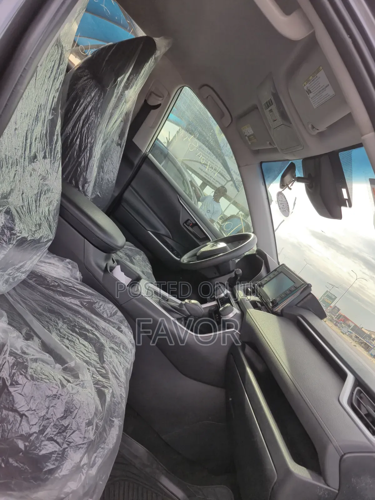 Toyota RAV4 LE AWD 2020 Black