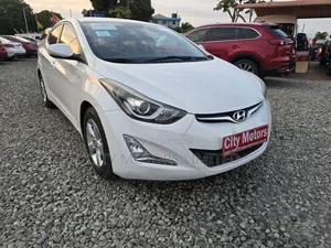 Hyundai Avante 2013 White