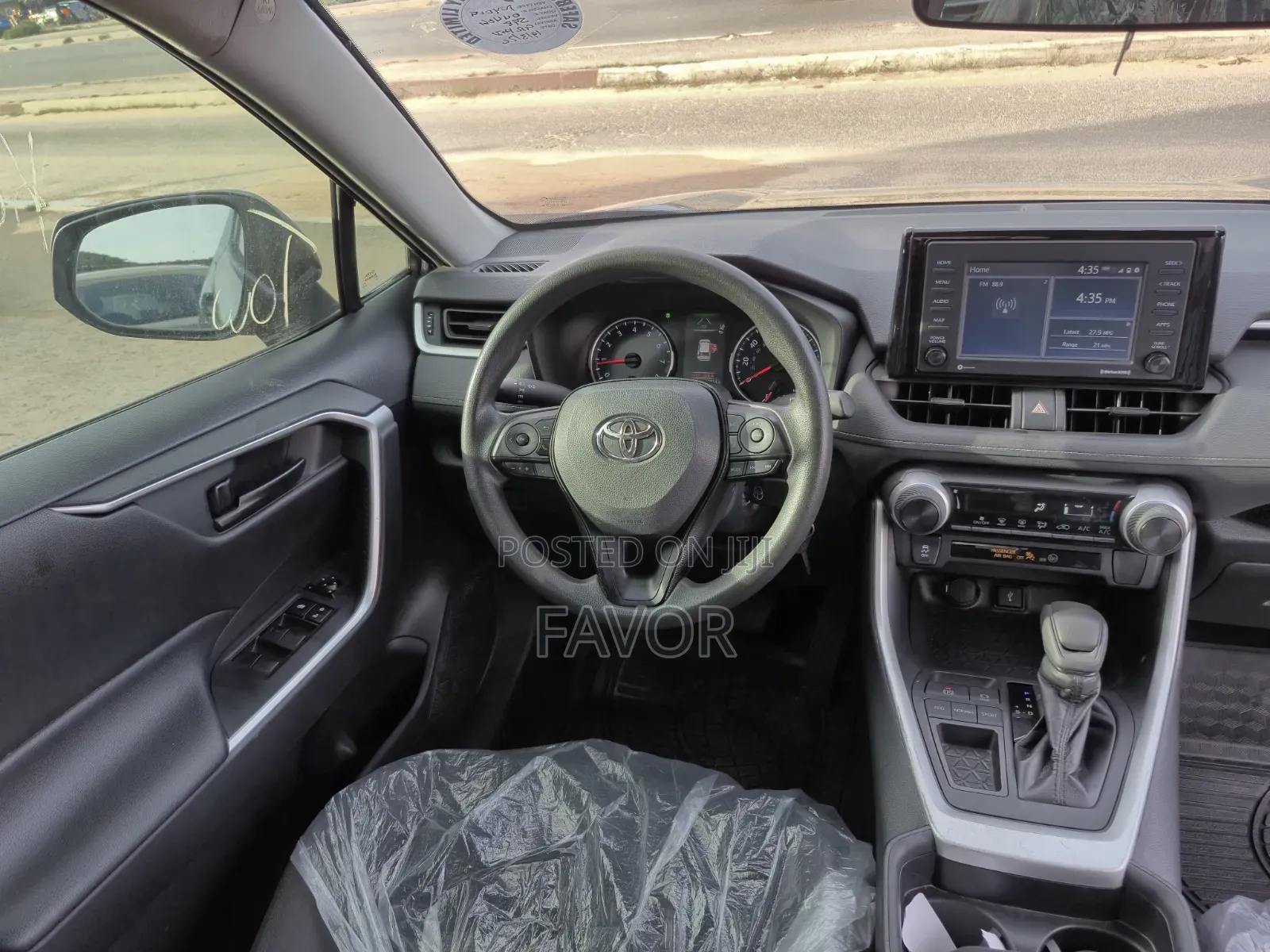 Toyota RAV4 LE AWD 2020 Black