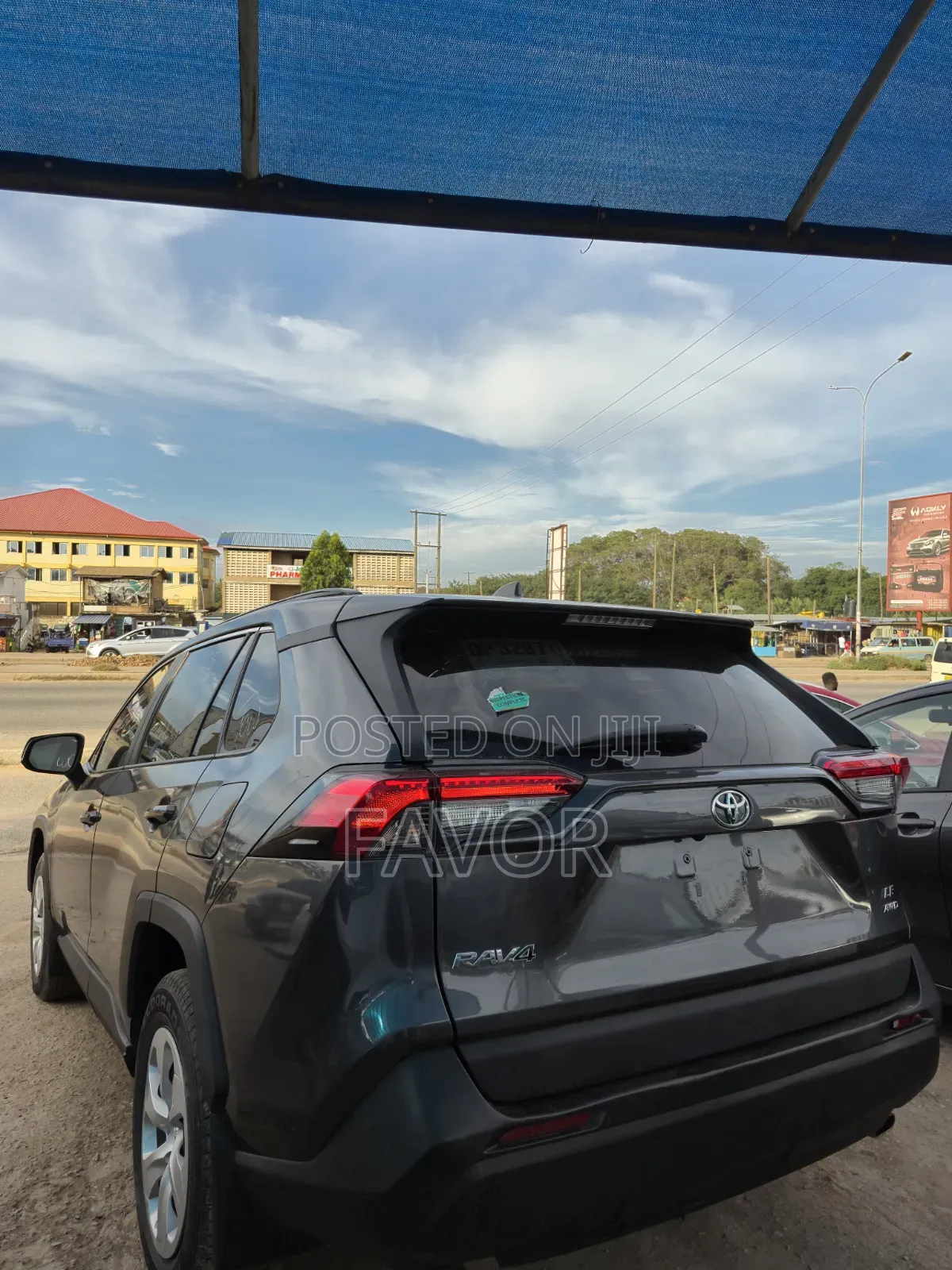 Toyota RAV4 LE AWD 2020 Black