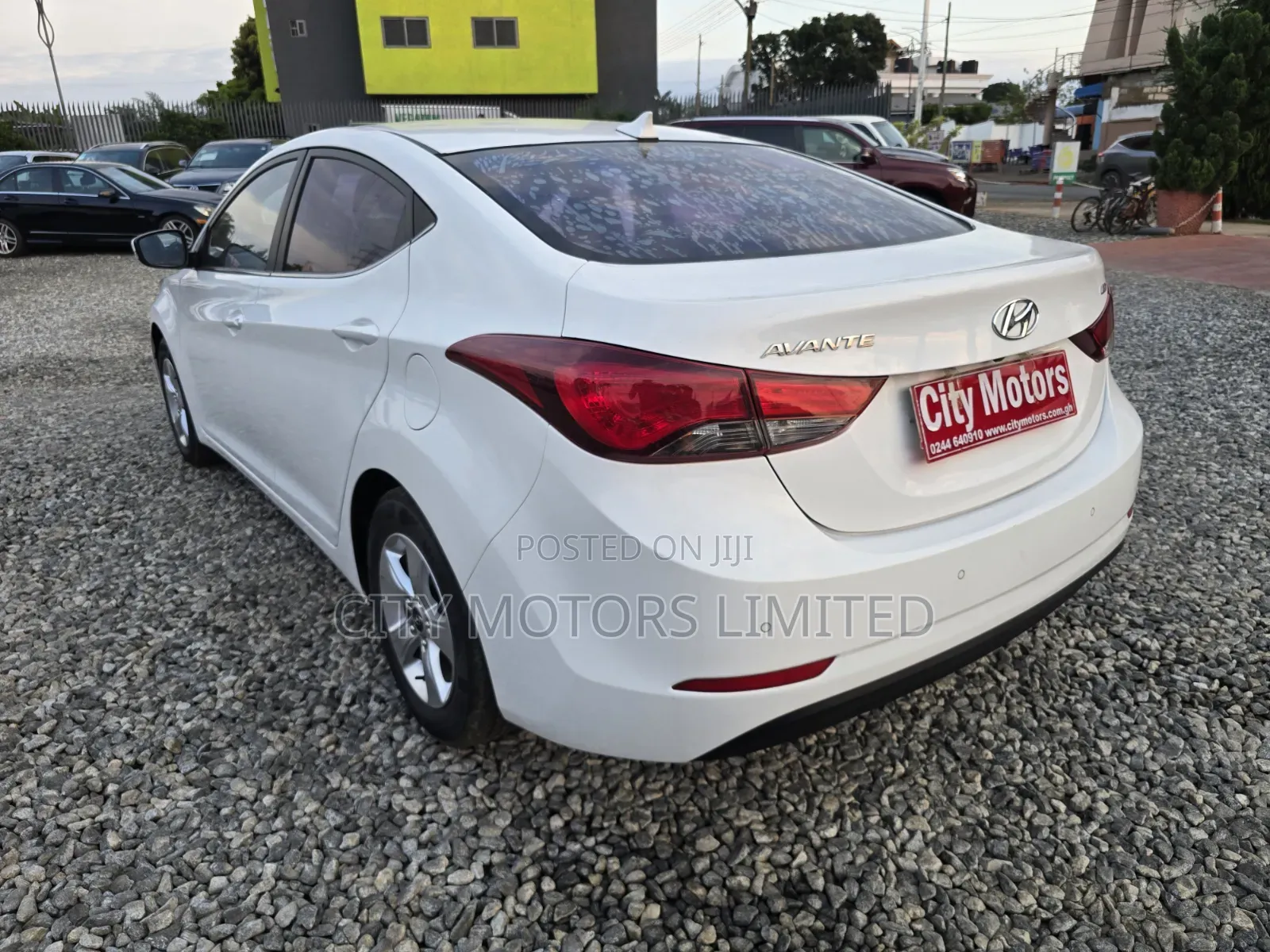 Hyundai Avante 2013 White