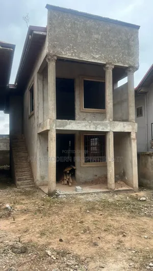 3bdrm House in Kwabenya Abuom for sale